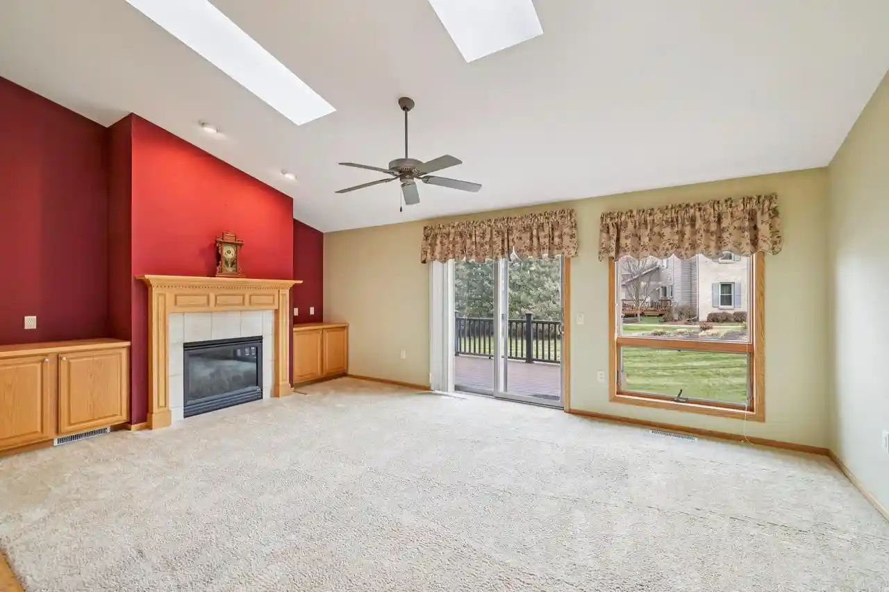 2nd image of 213 Fairview Cir Cir, Waunakee, WI 53597