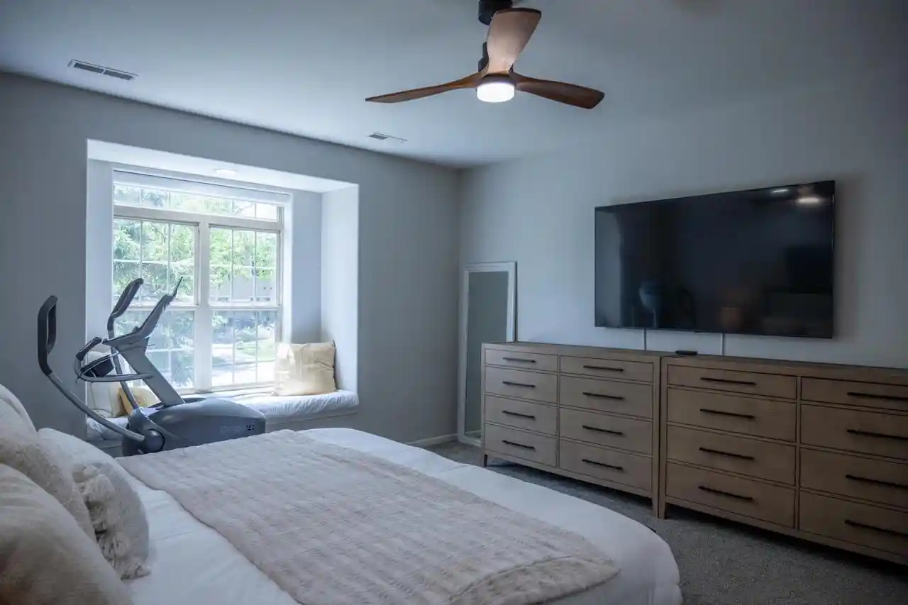 Homes for sale in Wisconsin Dells, WI | 670 E Lake Avenue Avenue #203, Wisconsin Dells, WI 53965 | MLS# 2023758