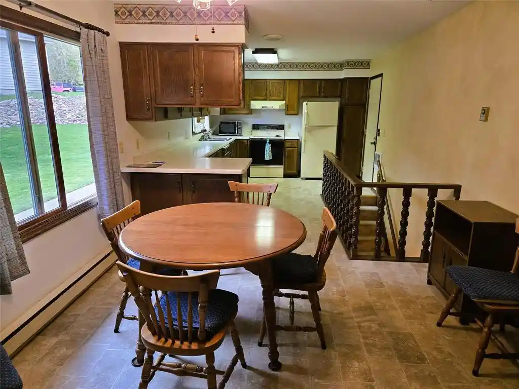 image of 910 Mission Dr Dr, Rice Lake, WI 54868 | MLS# 1601296