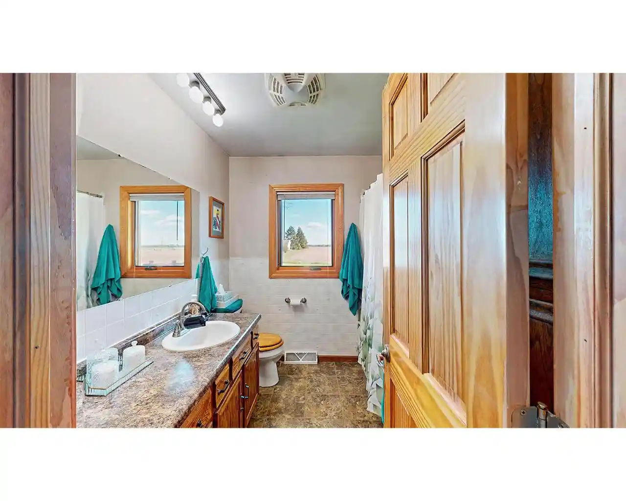 Homes for sale in Abbotsford, WI | 203 W Linden Street Street, Abbotsford, WI 54405 | MLS# 1963397