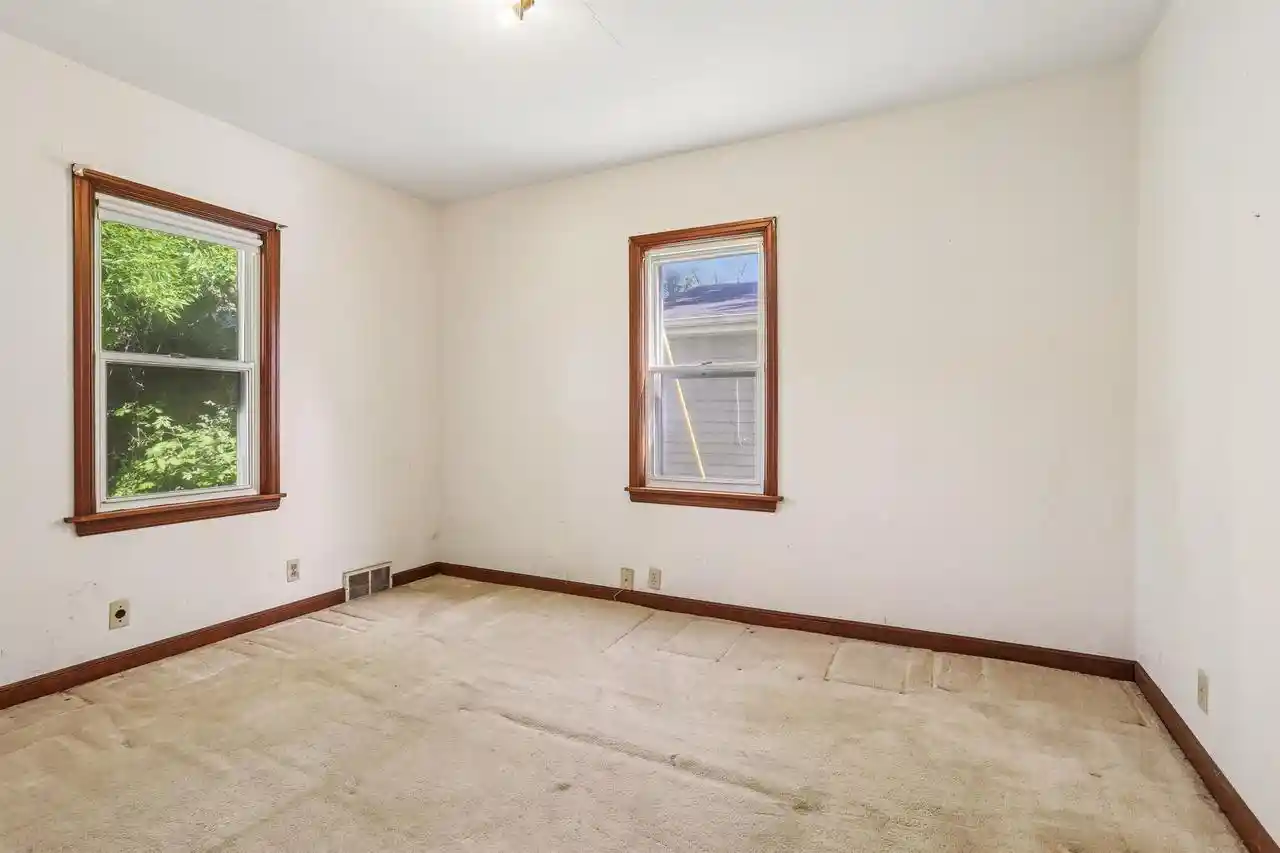 Homes for sale in Appleton, WI | 1124 Wisconsin Court Court, Appleton, WI 54911 | MLS# 50325861