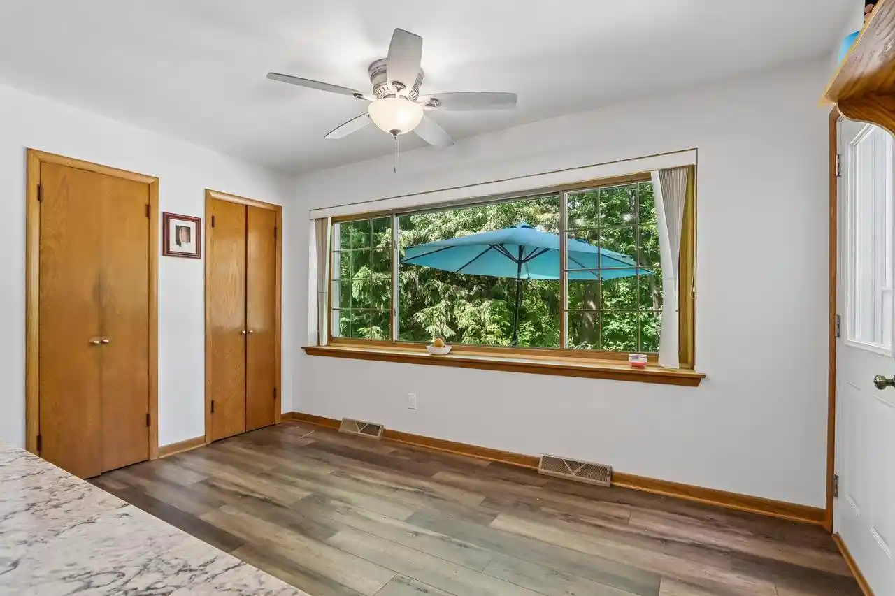 image of W326n6575 Sylvian Dr Dr, Hartland, WI 53029 | MLS# 1963410