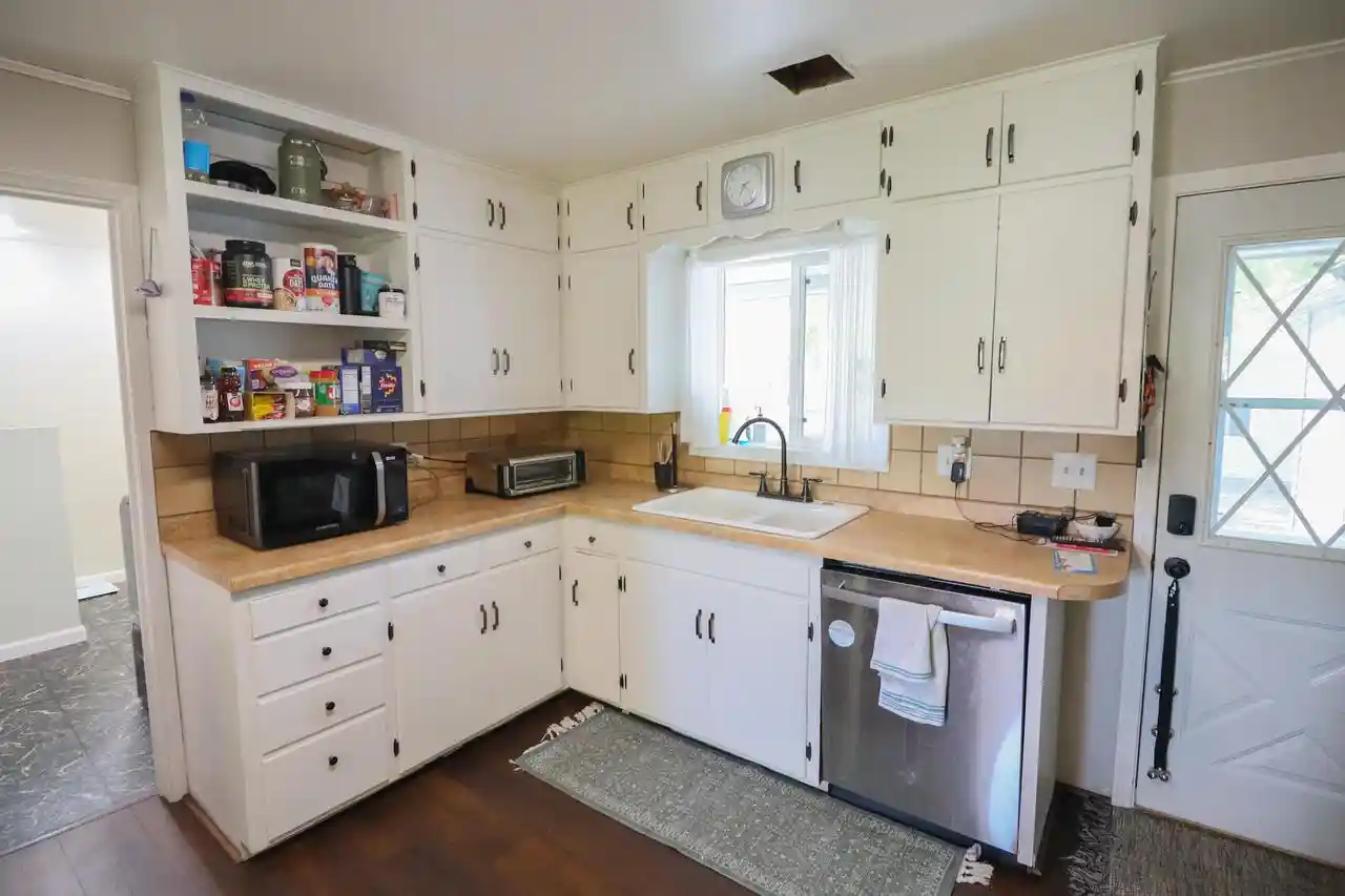 Homes for sale in La Crosse, WI | 2007 Kane Street Street, La Crosse, WI 54603 | MLS# 1963424