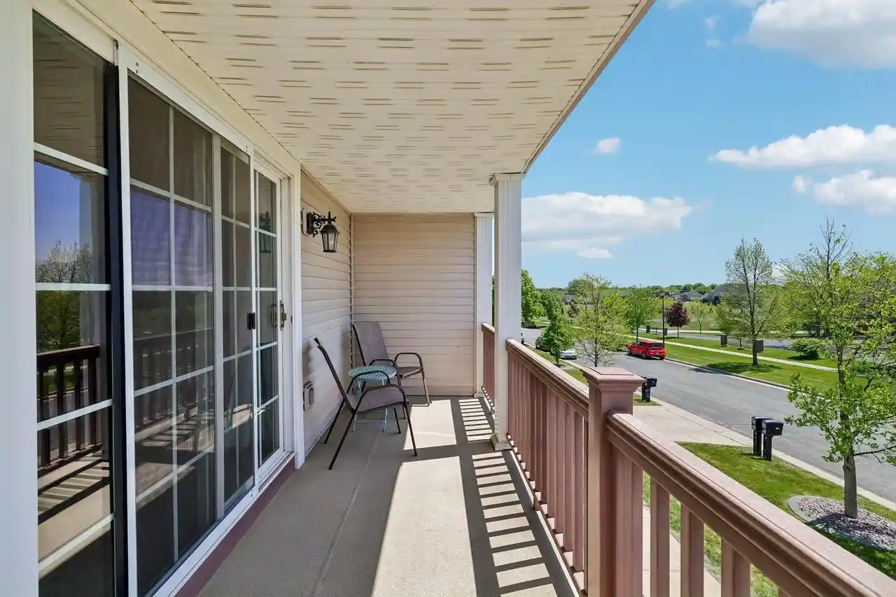 5th image of 976 Stonehaven Dr Dr, Sun Prairie, WI 53590 | MLS# 2023810