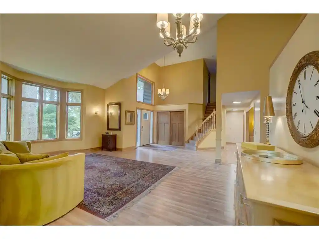 2nd image of 1005 Spruce Dr Dr, Hudson, WI 54016 | MLS# 7078218