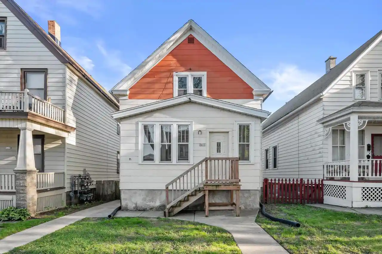 1st image of 3651 3651a E Barnard Avenue Avenue #3651A, Cudahy, WI 53110 | MLS# 1963469
