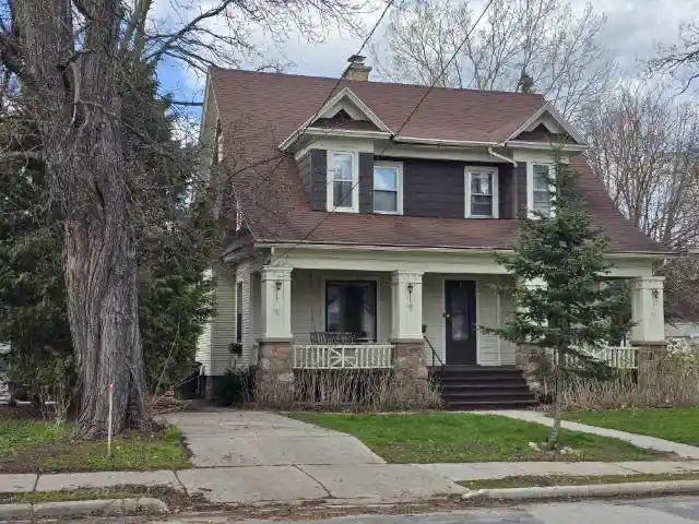 Homes for sale in Shawano, WI | 211 E Center Street Street, Shawano, WI 54166 | MLS# 50325869