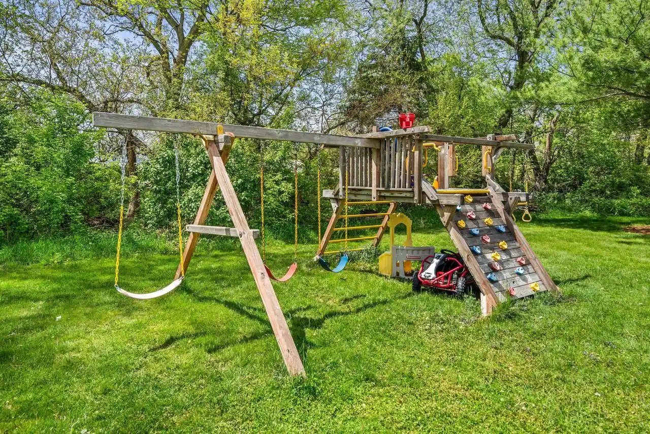 57th image of 4613 W Rutland Road Road, Brooklyn, WI 53521 | MLS# 1963480