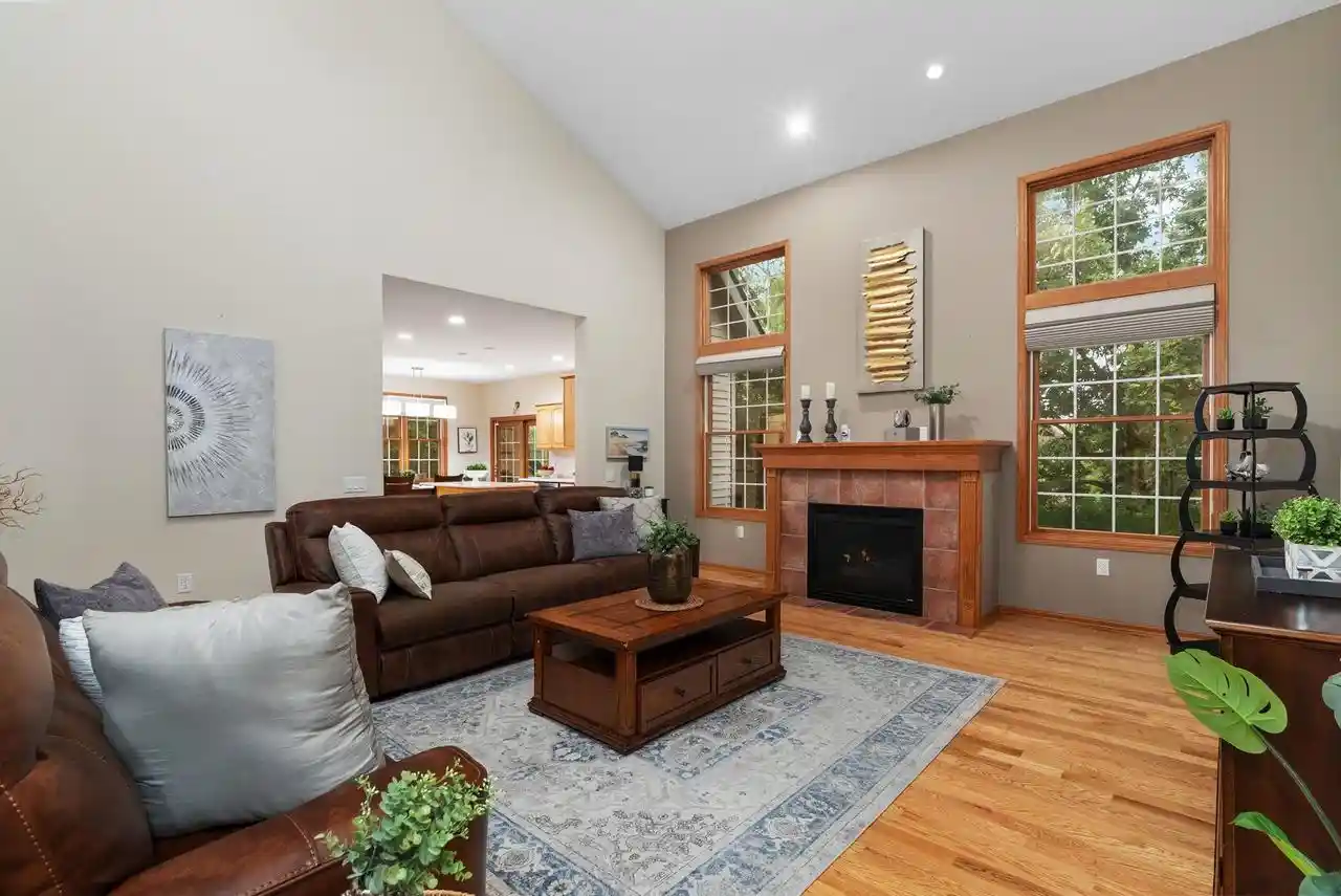 3rd image of 730 Greystone Lane Lane, Middleton, WI 53562 | MLS# 2023838