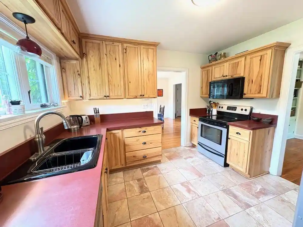 Homes for sale in Beloit, WI | 1881 Sherwood Road Road, Beloit, WI 53511 | MLS# 1963488