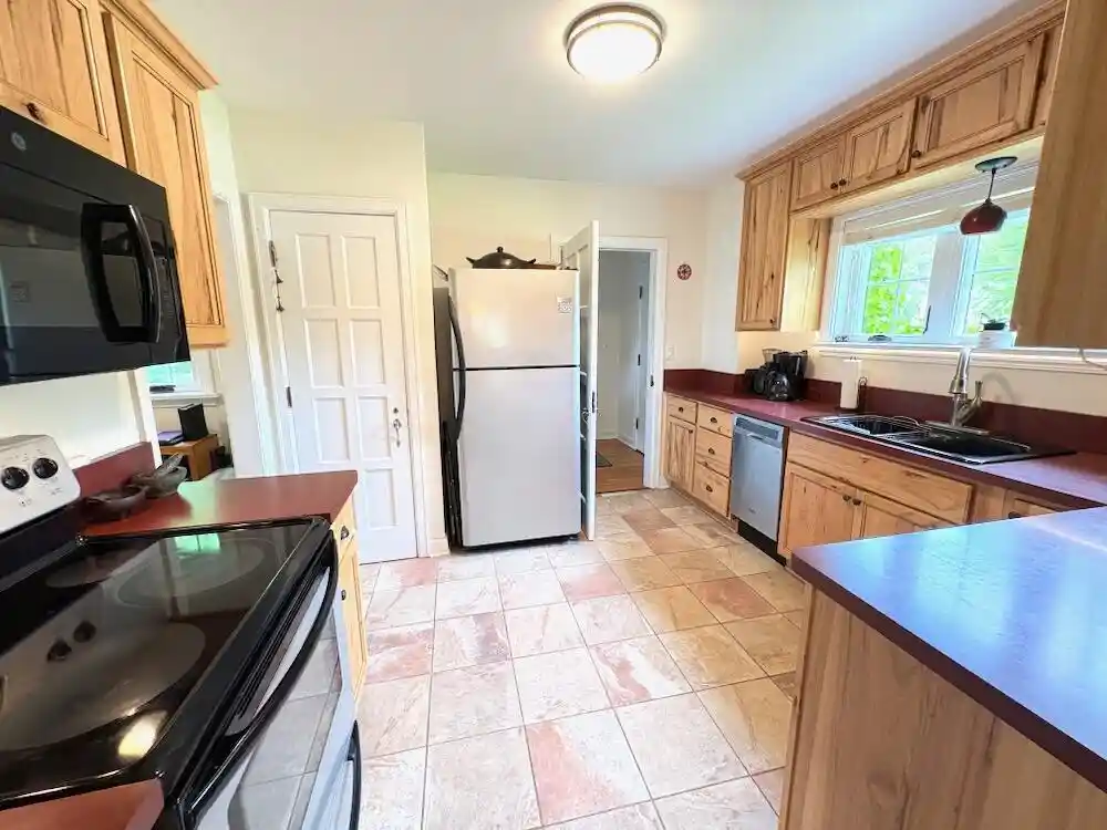 Homes for sale in Beloit, WI | 1881 Sherwood Road Road, Beloit, WI 53511 | MLS# 1963488