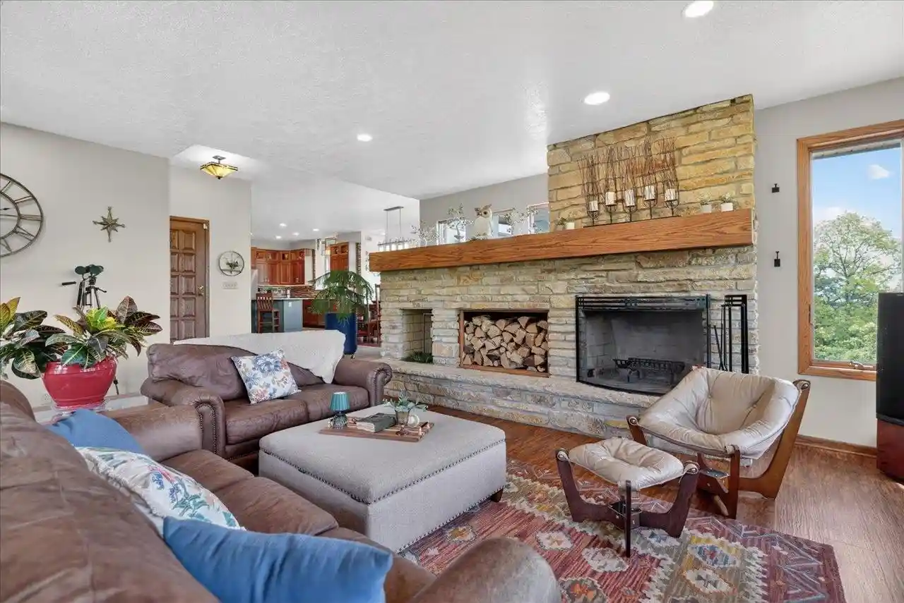 Homes for sale in Lake Mills, WI | N8081 Springer Road Road, Lake Mills, WI 53551 | MLS# 2023845