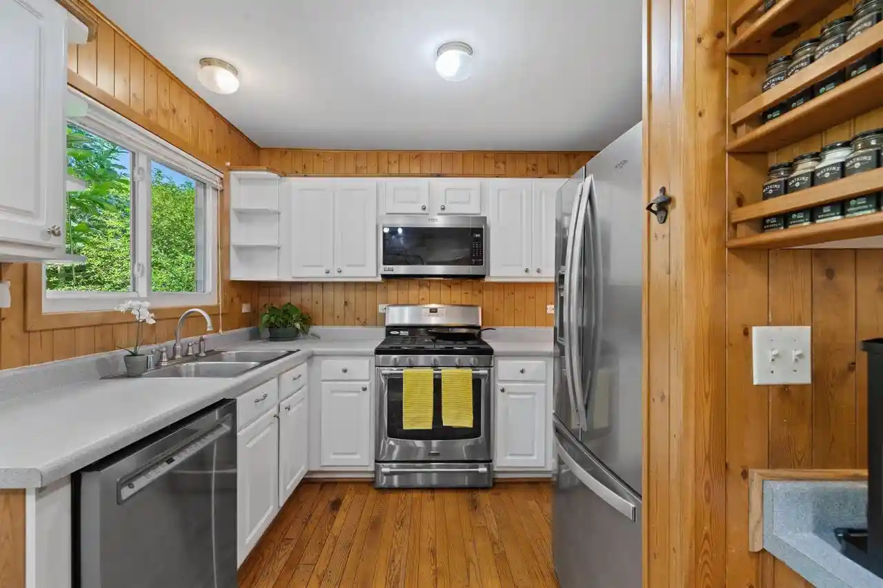 Homes for sale in Bristol, WI | 20535 84th Pl Pl, Bristol, WI 53104 | MLS# 1963535