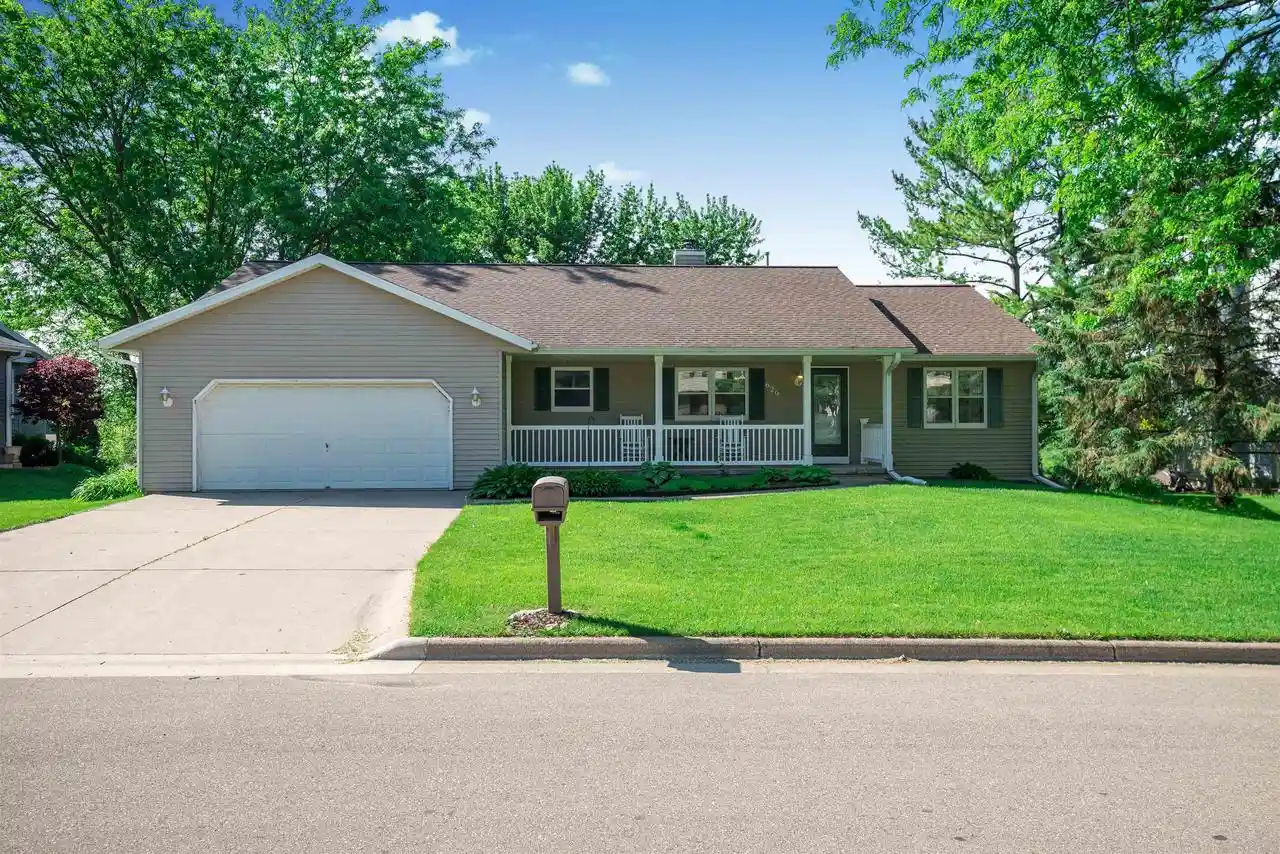 Homes for sale in Deforest, WI | 629 W Mohawk Trail Trail, Deforest, WI 53532 | MLS# 2023865