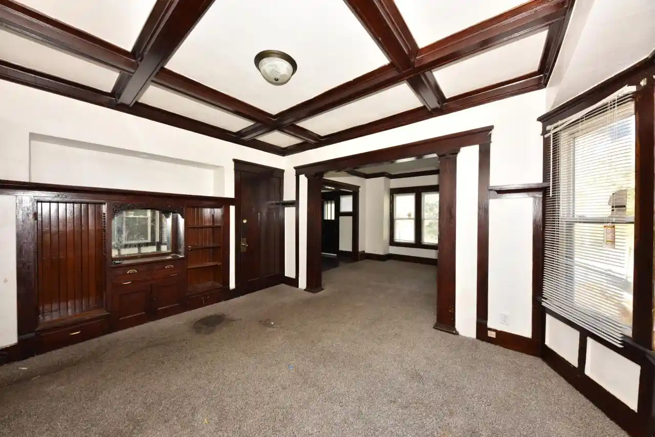 Homes for sale in Milwaukee, WI | 4027 W Vliet Street Street, Milwaukee, WI 53208 | Houzeo