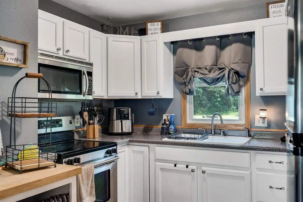 Homes for sale in Necedah, WI | W5465 Shrine Road Road, Necedah, WI 54646 | MLS# 2023882