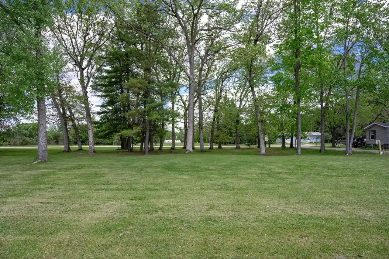 Homes for sale in Montello, WI | N3581 Blue Gill Dr Dr, Montello, WI 53949 | MLS# 2023907