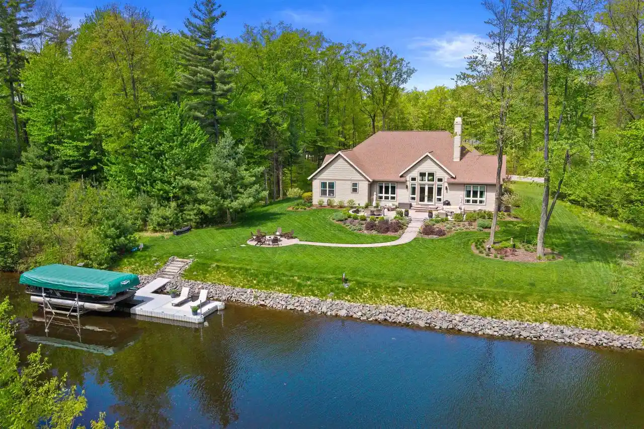 1st image of 1243 Bridgeview Dr Dr, Wisconsin Rapids, WI 54494 | MLS# 22602227