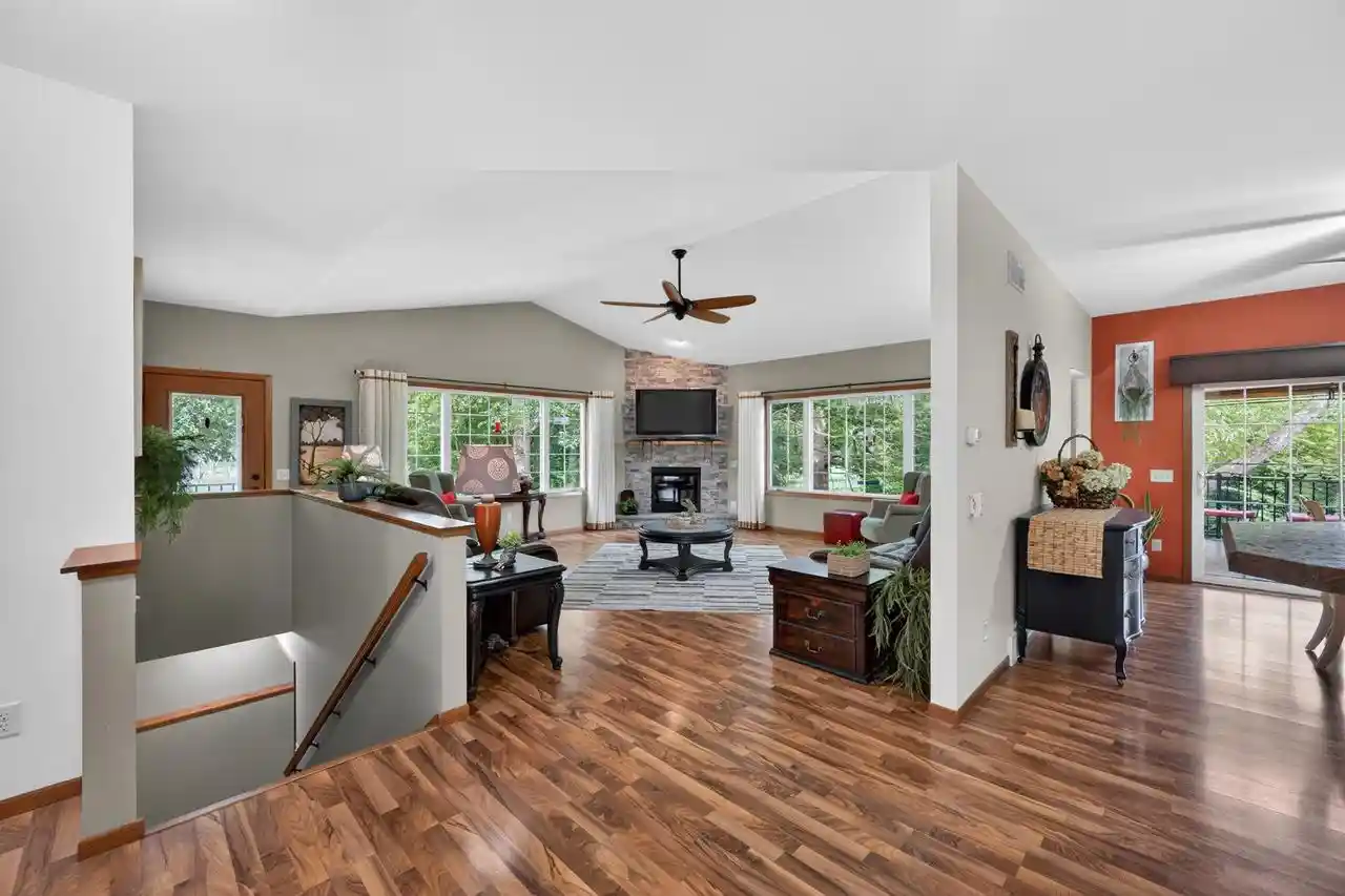 51st image of 2090 Yahara Dr Dr, Stoughton, WI 53589 | MLS# 2023925
