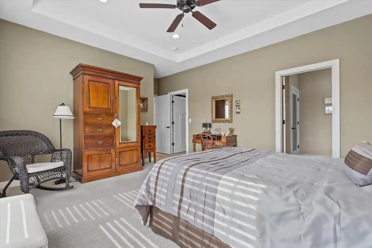 Homes for sale in Brookfield, WI | 17955 Ashlea Dr Dr #10, Brookfield, WI 53045 | MLS# 1963652
