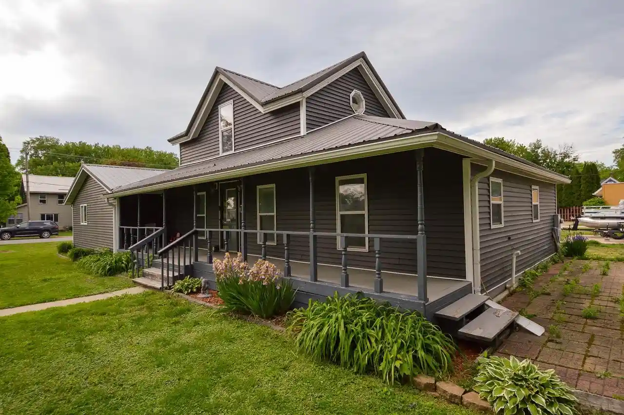 Homes for sale in Boscobel, WI | 301 Superior Street Street, Boscobel, WI 53805 | MLS# 2023969