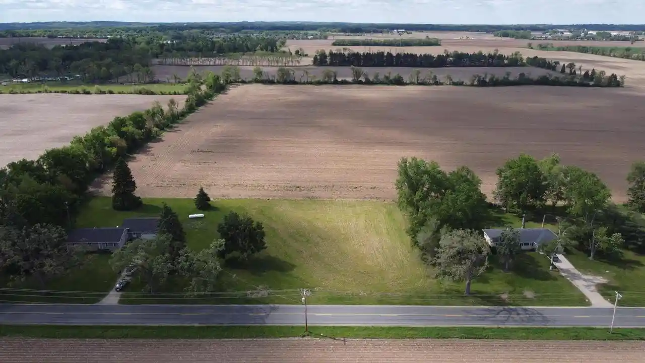 1st image of Lt 1 Bailey Road Road, Delavan, WI 53115 | MLS# 1963717