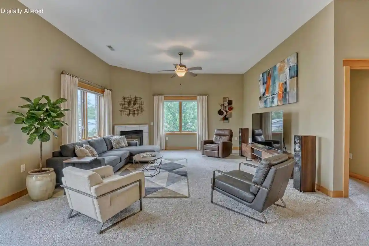 Homes for sale in Okauchee, WI | N51w34861 Wisconsin Avenue Avenue #2110, Okauchee, WI 53069 | MLS# 1963726