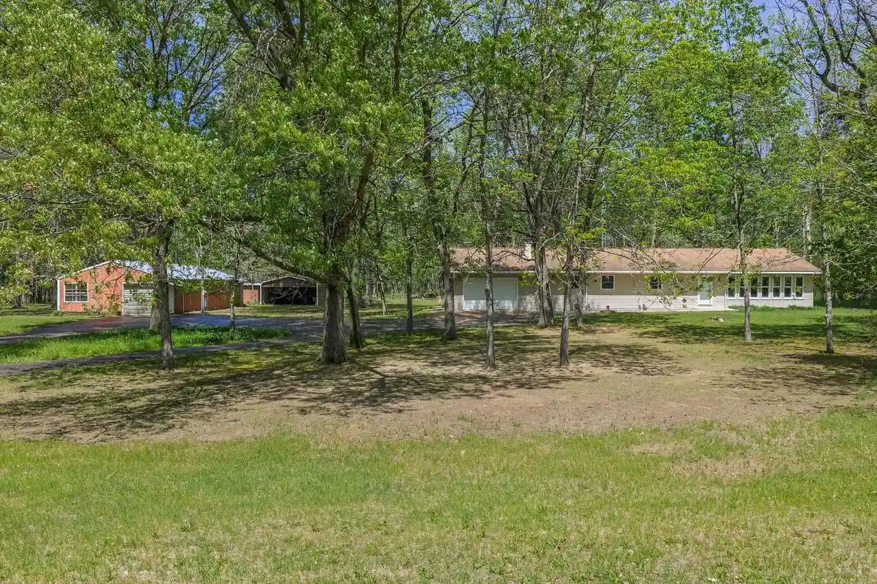 Homes for sale in Montello, WI | W4062 County Road C, Montello, WI 53949 | MLS# 2023989