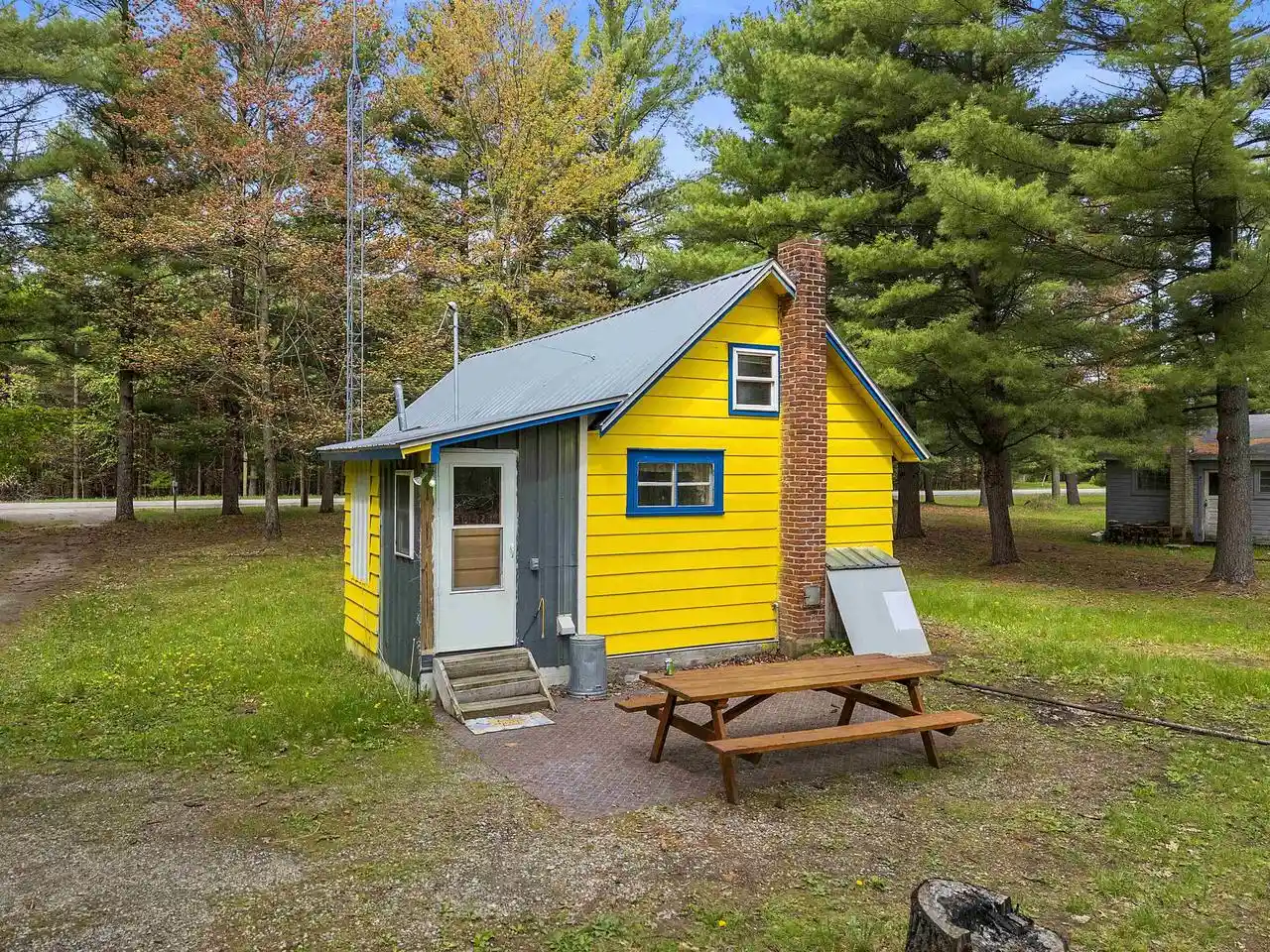 Homes for sale in Peshtigo, WI | N2972 Right Of Way Road Road, Peshtigo, WI 54157 | MLS# 50325963