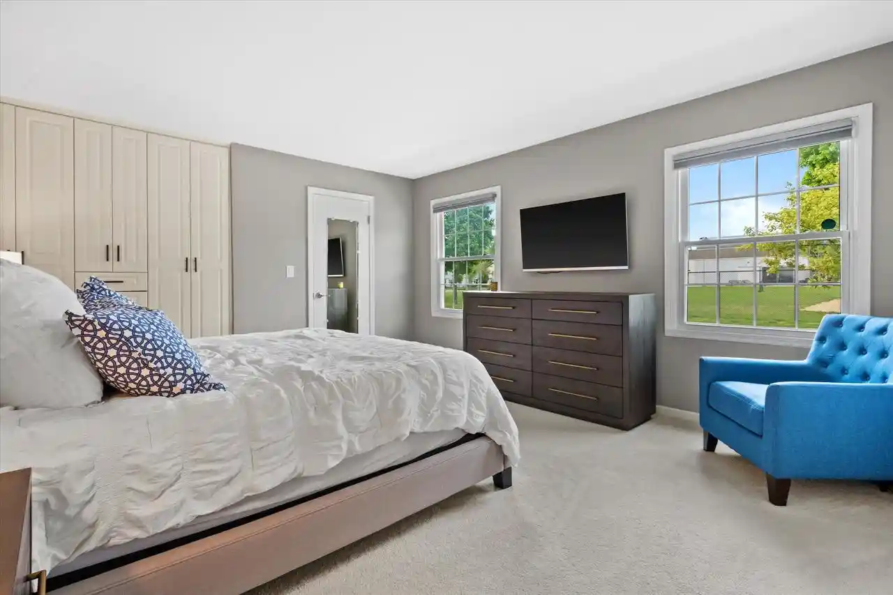 Homes for sale in Wauwatosa, WI | 8905 W Meinecke Avenue Avenue, Wauwatosa, WI 53226 | MLS# 1963760