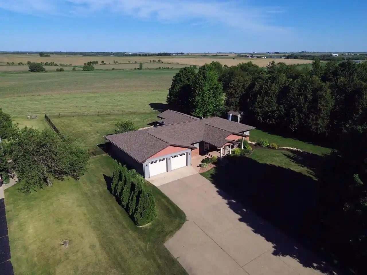 Homes for sale in Belmont, WI | 17150 Liberty Road Road, Belmont, WI 53510 | MLS# 2023988