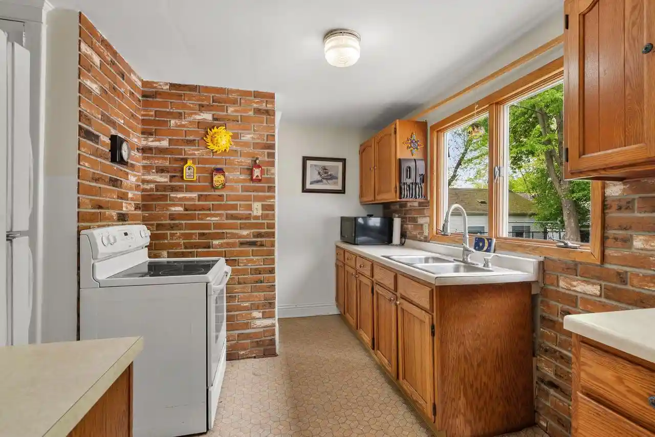 Homes for sale in Appleton, WI | 1631 N Alvin Street Street, Appleton, WI 54911 | MLS# 50325995