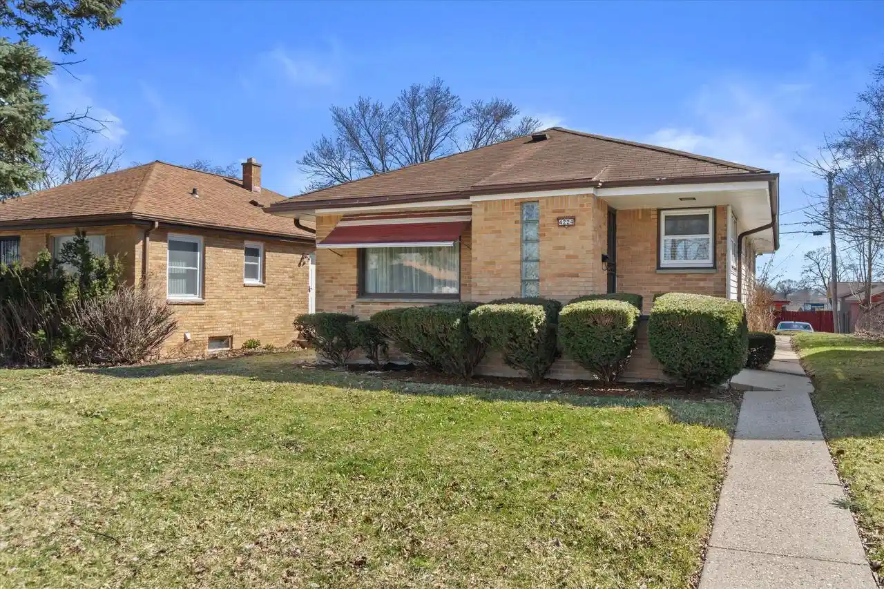 Homes for sale in Milwaukee, WI | 4224 N 67th Street Street, Milwaukee, WI 53216 | MLS# 1963794