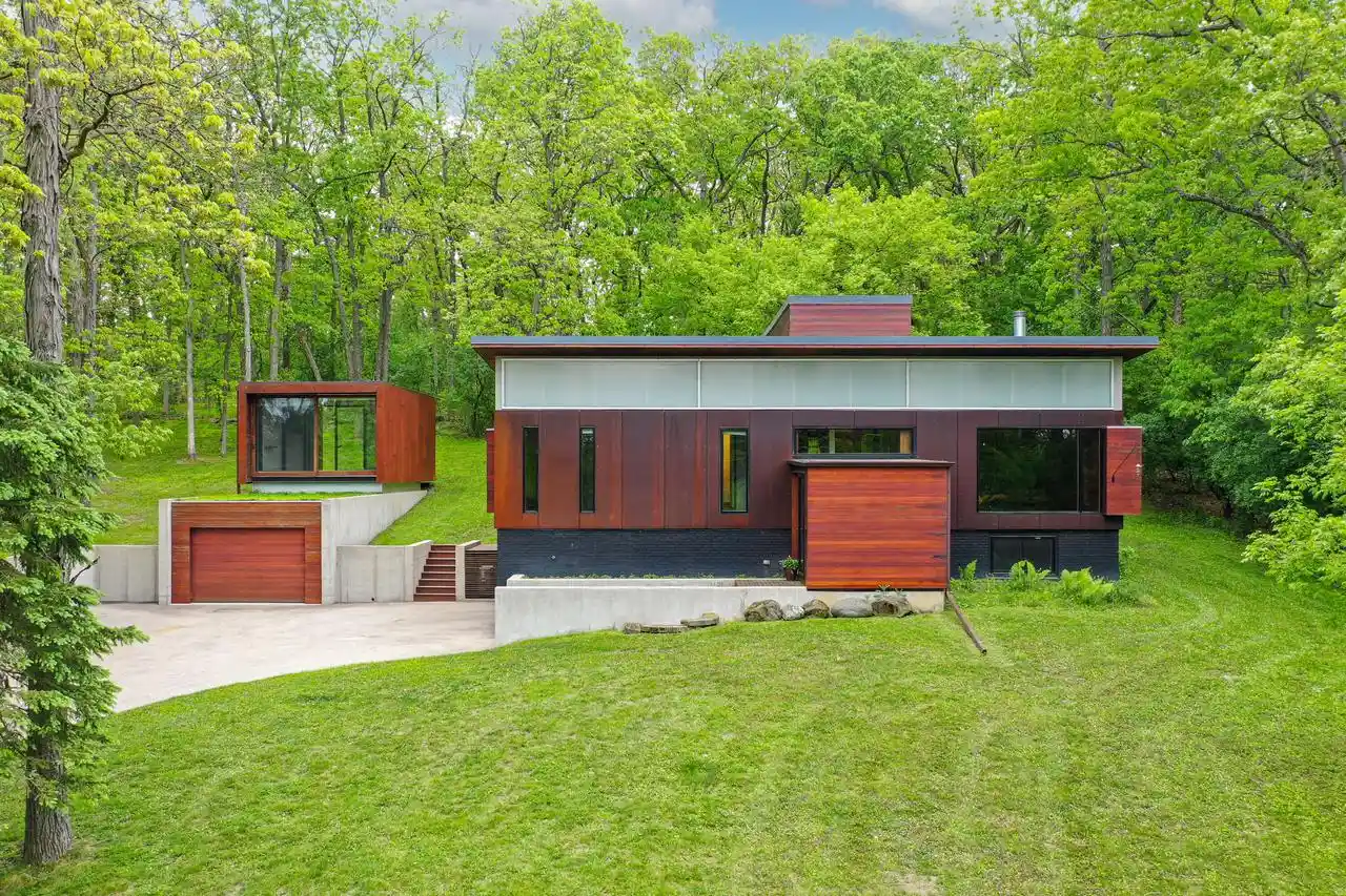 1st image of N6313 Paradise Dr Dr, Burlington, WI 53105 | MLS# 1963817