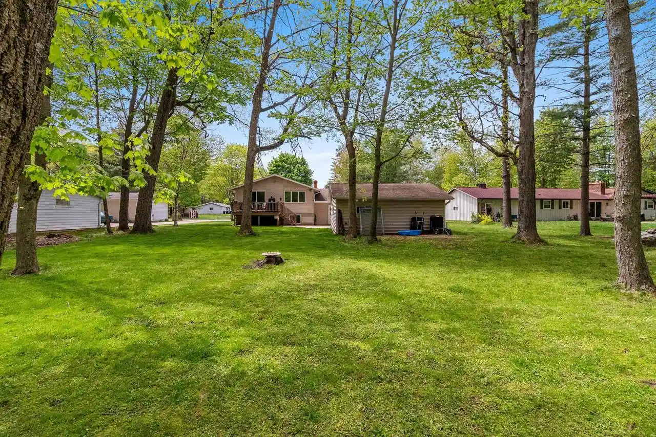 Homes for sale in Shawano, WI | 247 Northridge Dr Dr, Shawano, WI 54166 | MLS# 50326016
