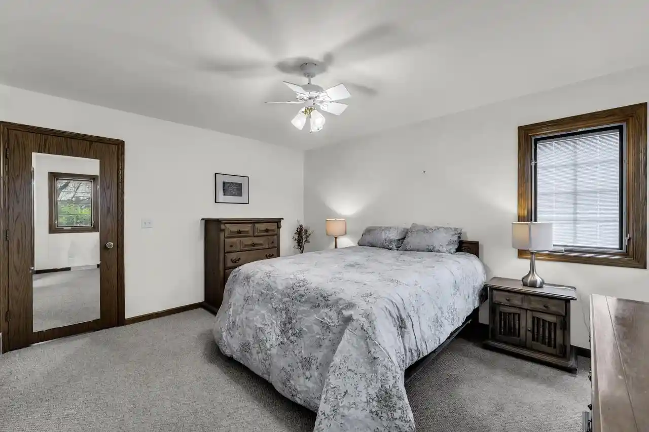 Homes for sale in Racine, WI | 6615 Chesapeake Road Road, Racine, WI 53406 | MLS# 1963825