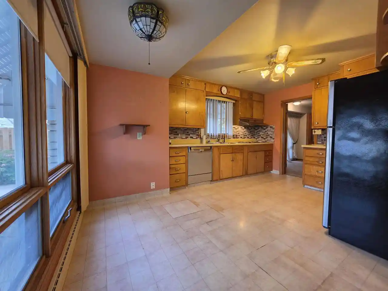 Homes for sale in Green Bay, WI | 830 Winford Avenue Avenue, Green Bay, WI 54303 | MLS# 50326019