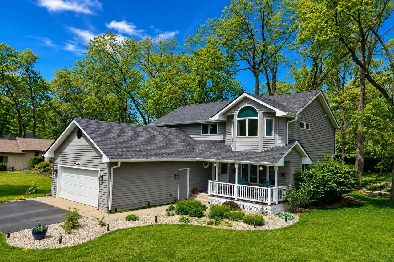 Homes for sale in Williams Bay, WI | 512 Wiswell Dr Dr, Williams Bay, WI 53191 | MLS# 1963831