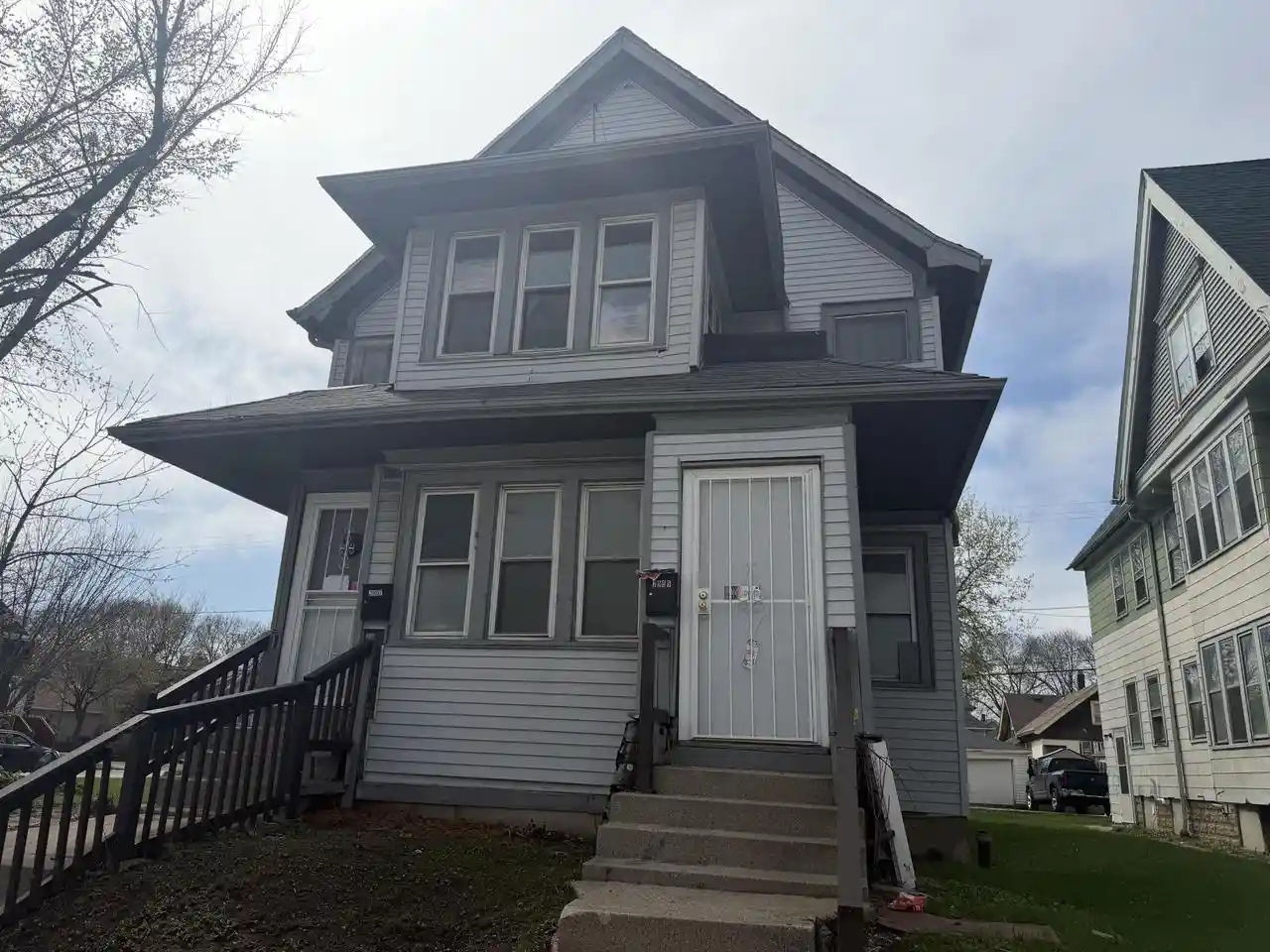 Homes for sale in Milwaukee, WI | 2907 2909 N 35th Street Street #2909, Milwaukee, WI 53210 | MLS# 1963830