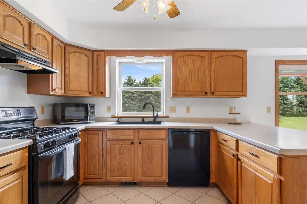 Homes for sale in West Bend, WI | 7720 Orchard Valley Road Road, West Bend, WI 53090 | MLS# 1963836