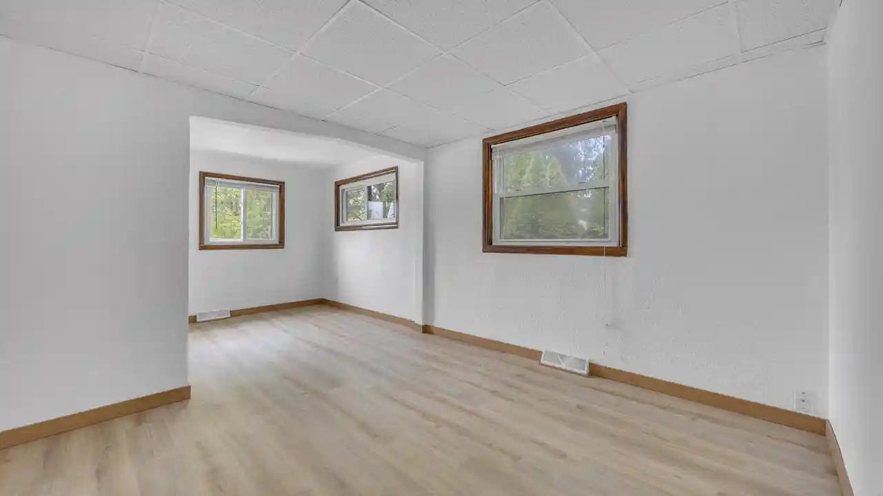 Homes for sale in Sheboygan, WI | 1813 Washington Avenue Avenue #1817, Sheboygan, WI 53081 | MLS# 1963873