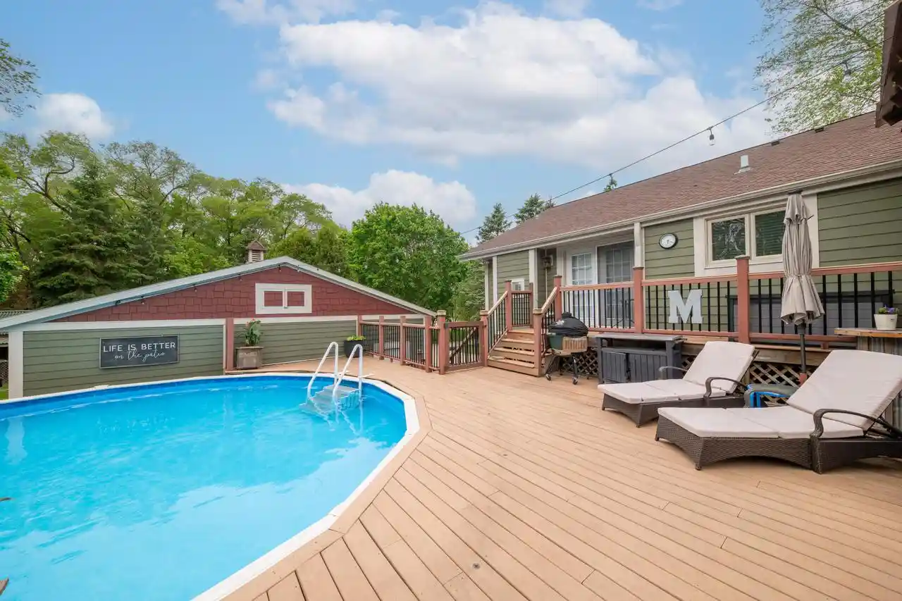 2nd image of N29w29951 Shel Mar Dr Dr, Pewaukee, WI 53072 | MLS# 1963874