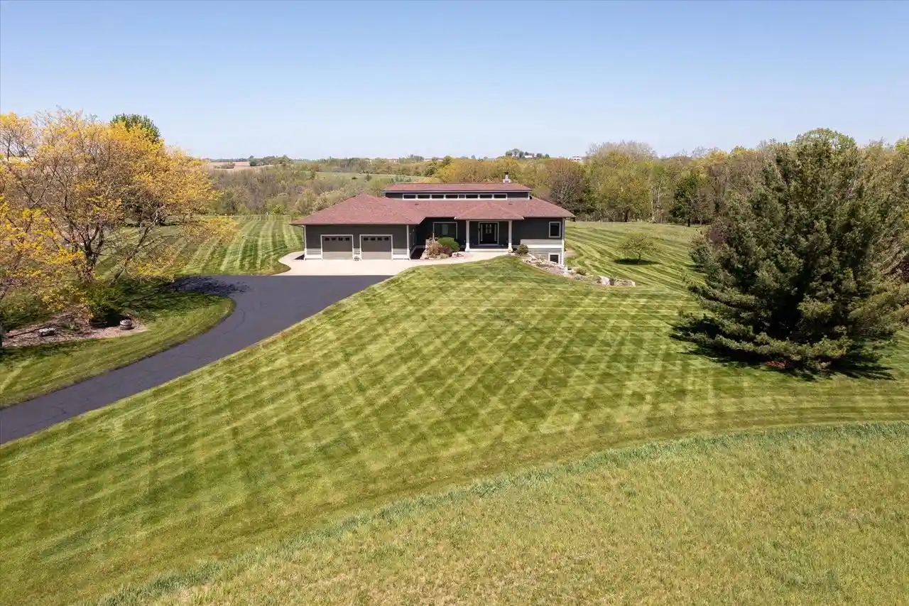 Homes for sale in Viroqua, WI | E8082 A Upper Maple Dale Road Road, Viroqua, WI 54665 | MLS# 1963892