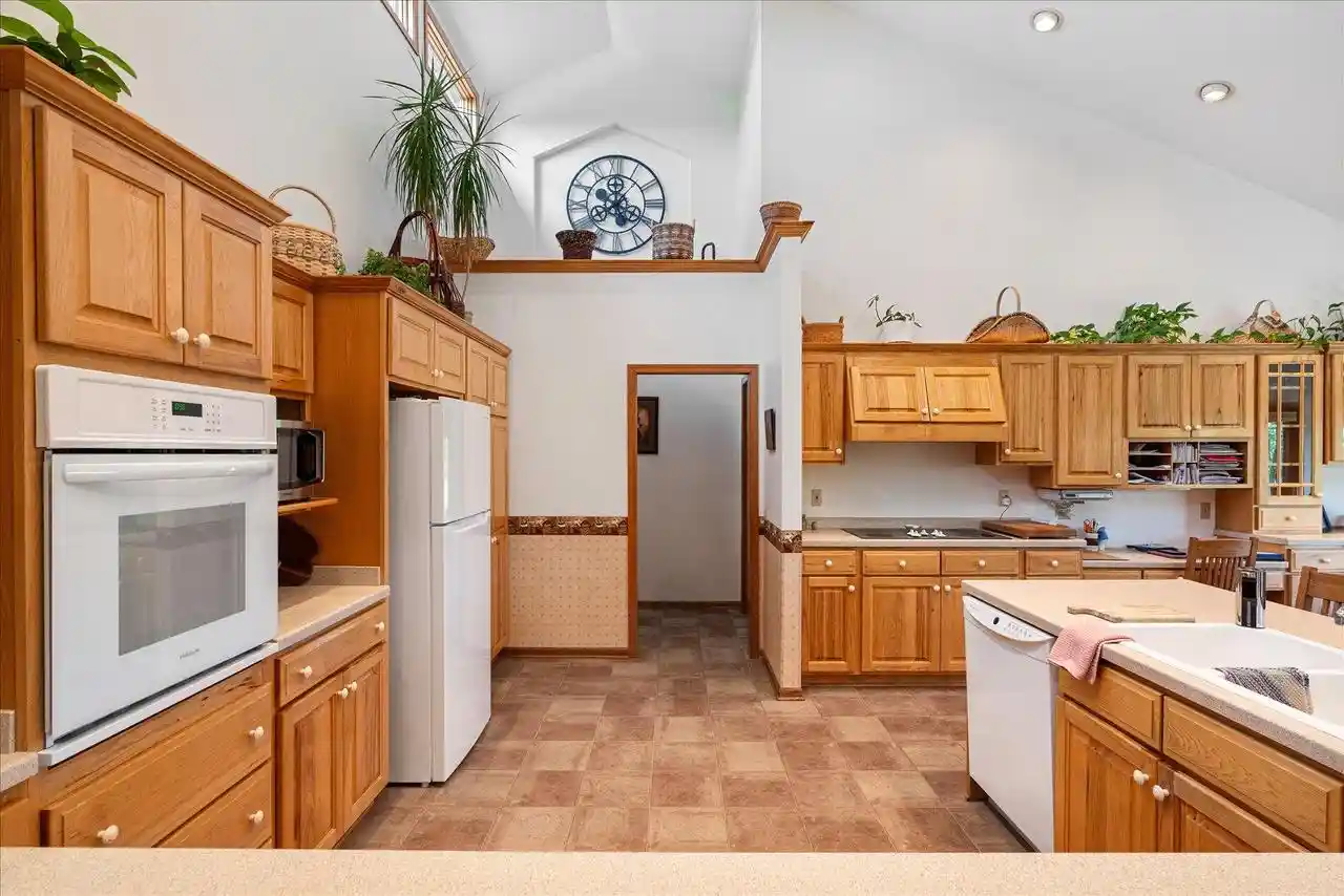 Homes for sale in Viroqua, WI | E8082 A Upper Maple Dale Road Road, Viroqua, WI 54665 | MLS# 1963892