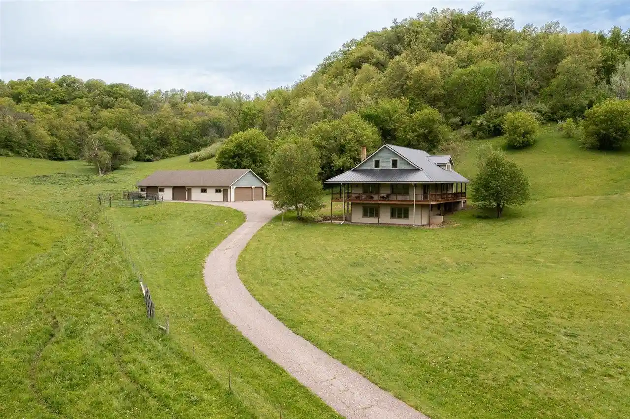 Homes for sale in Richland Center, WI | 27538 County Road Dd, Richland Center, WI 53581 | MLS# 2024091