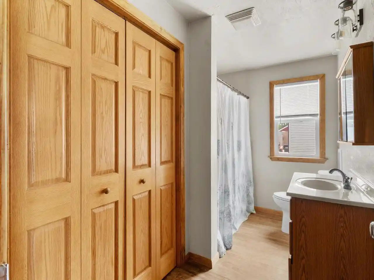 Homes for sale in Manitowoc, WI | 611 S 32Nd Street Street, Manitowoc, WI 54220 | MLS# 1963912