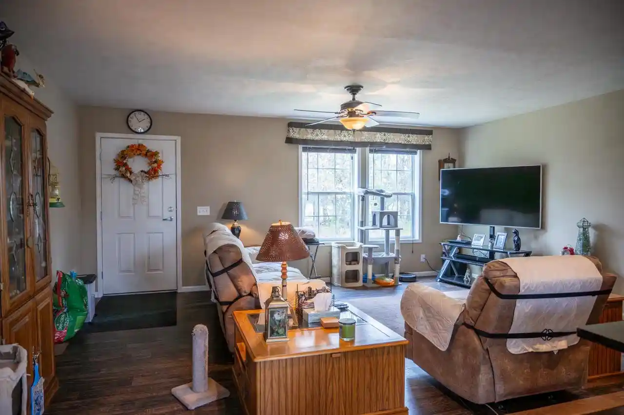 Homes for sale in Necedah, WI | N9494 Johnsburg Road Road, Necedah, WI 54646 | MLS# 2024111