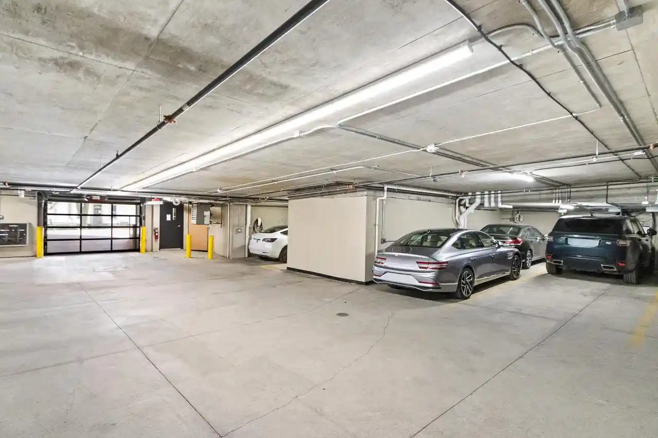 image of 211 S Henry St St, Madison, WI 53703