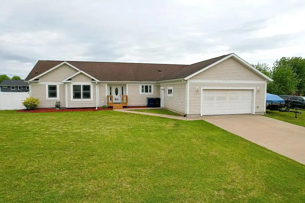 Homes for sale in Sparta, WI | 1001 Riverwood Pl Pl, Sparta, WI 54656 | MLS# 2024116