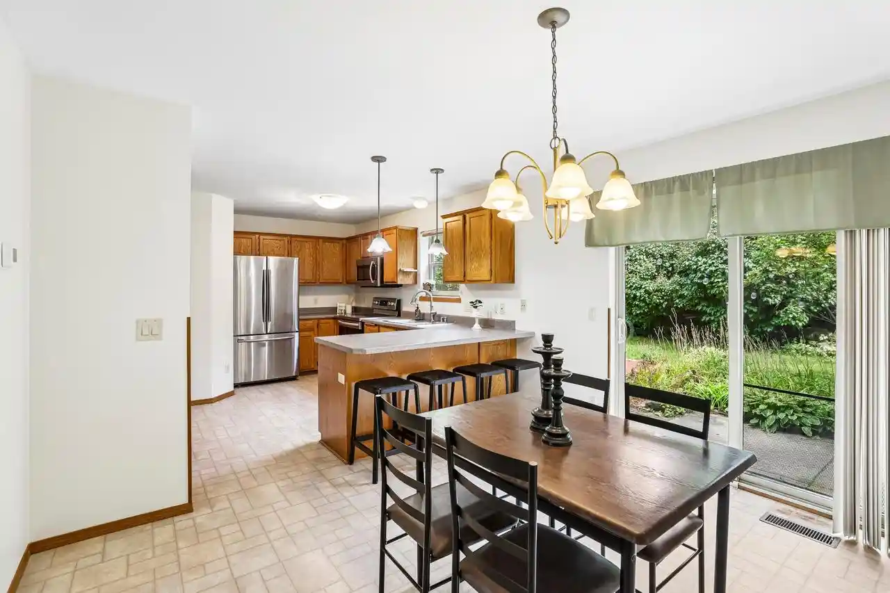 Photo 3 of Single family home for sale at 1001 Glacier Hill Dr Dr, Madison, WI 53704 | MLS# 2024122 | Listing updated on 2026-09-13